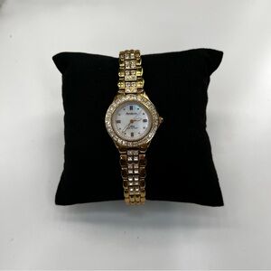 Armitron Now 75/3689GP Quartz Analog Women's Watch Gold New Battery Working